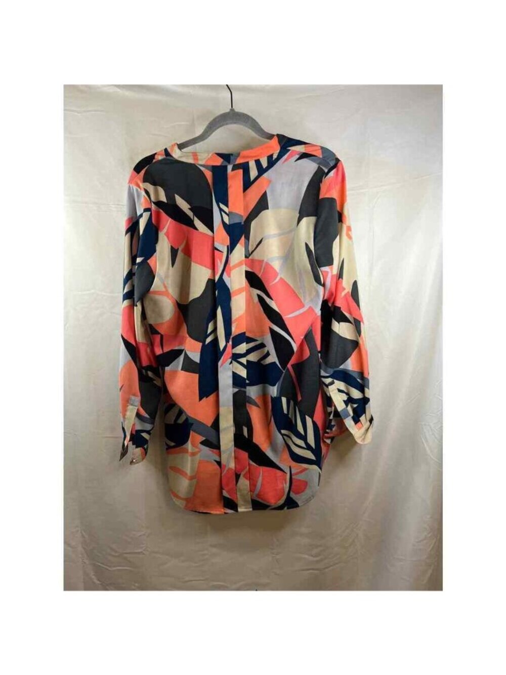 Vince Camuto Multicolor Blouse Size Small - Picture 3 of 4